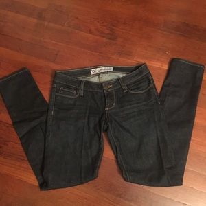 Bullhead dark wash jeans